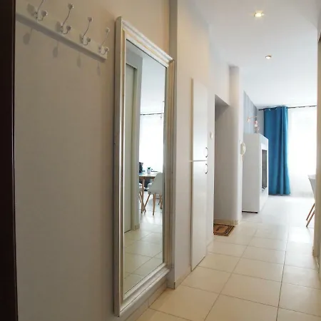 Grand-tourist Amber Rose Apartman *