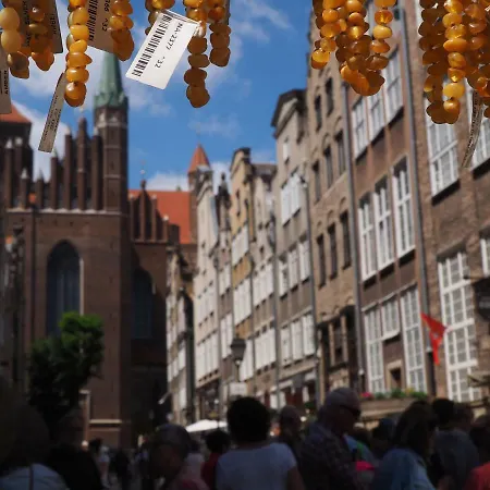 Grand-tourist Amber Rose *